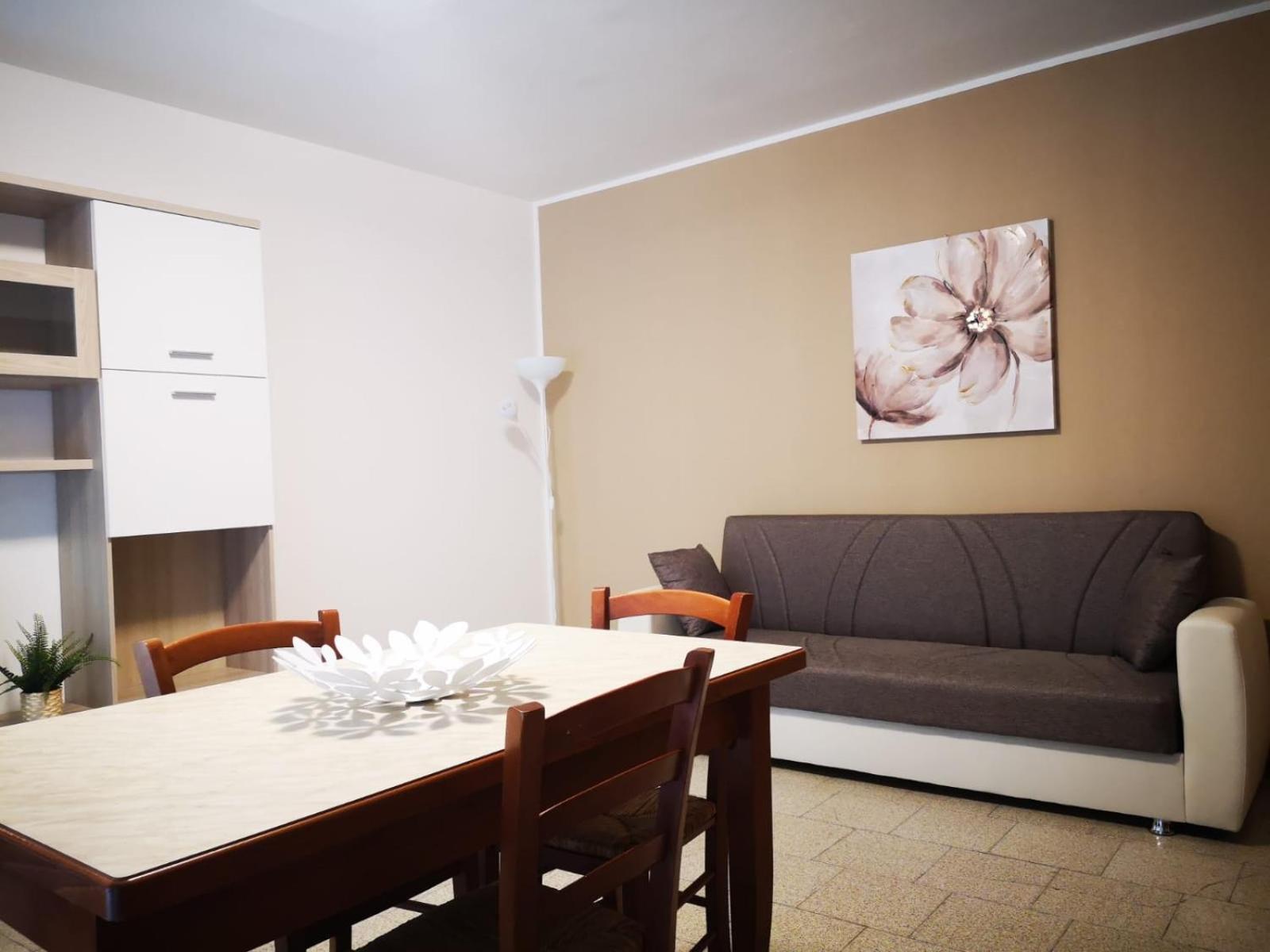 גיארדיני נאקסוס Nino'S Apartments מראה חיצוני תמונה